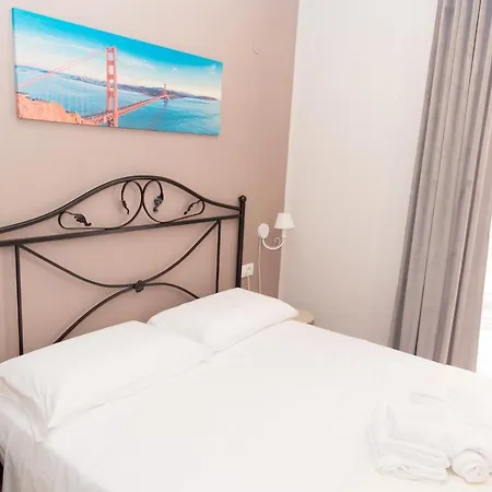 Civicocento Bed & Breakfast 4*